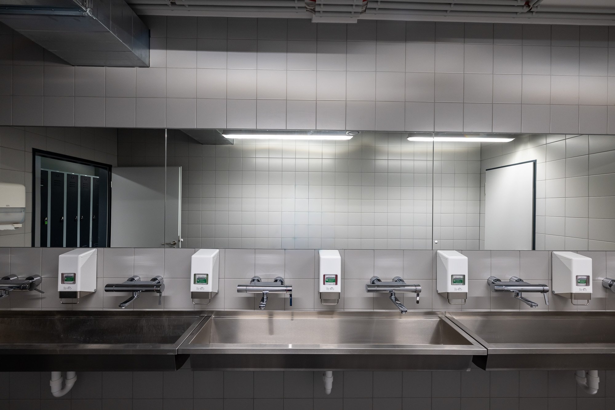 20251010-110153TM8_4001_LQ